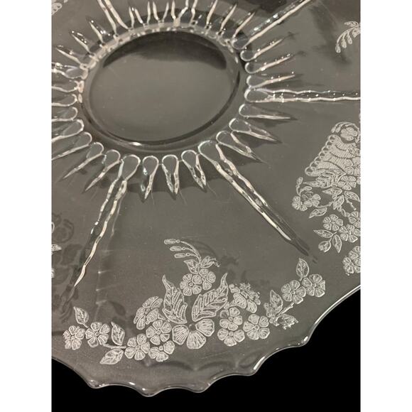 New Martinsville Flower Basket Clear Glass Etched Vintage Platter 12 Inch - Picture 2 of 7